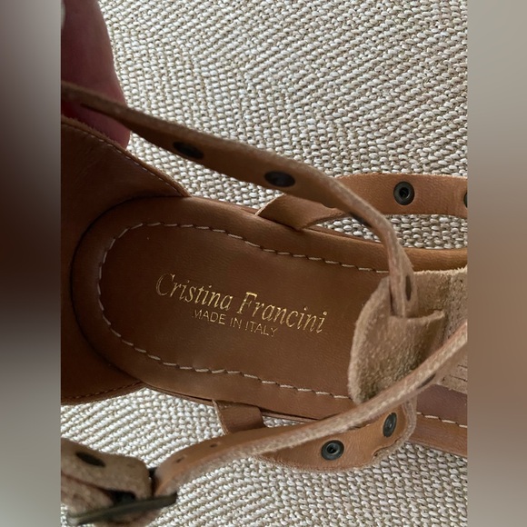 Boho Suede Fringe Festival Sandals. Tan W/Antique Brass Rivet Studs. Size 8. - Picture 7 of 11